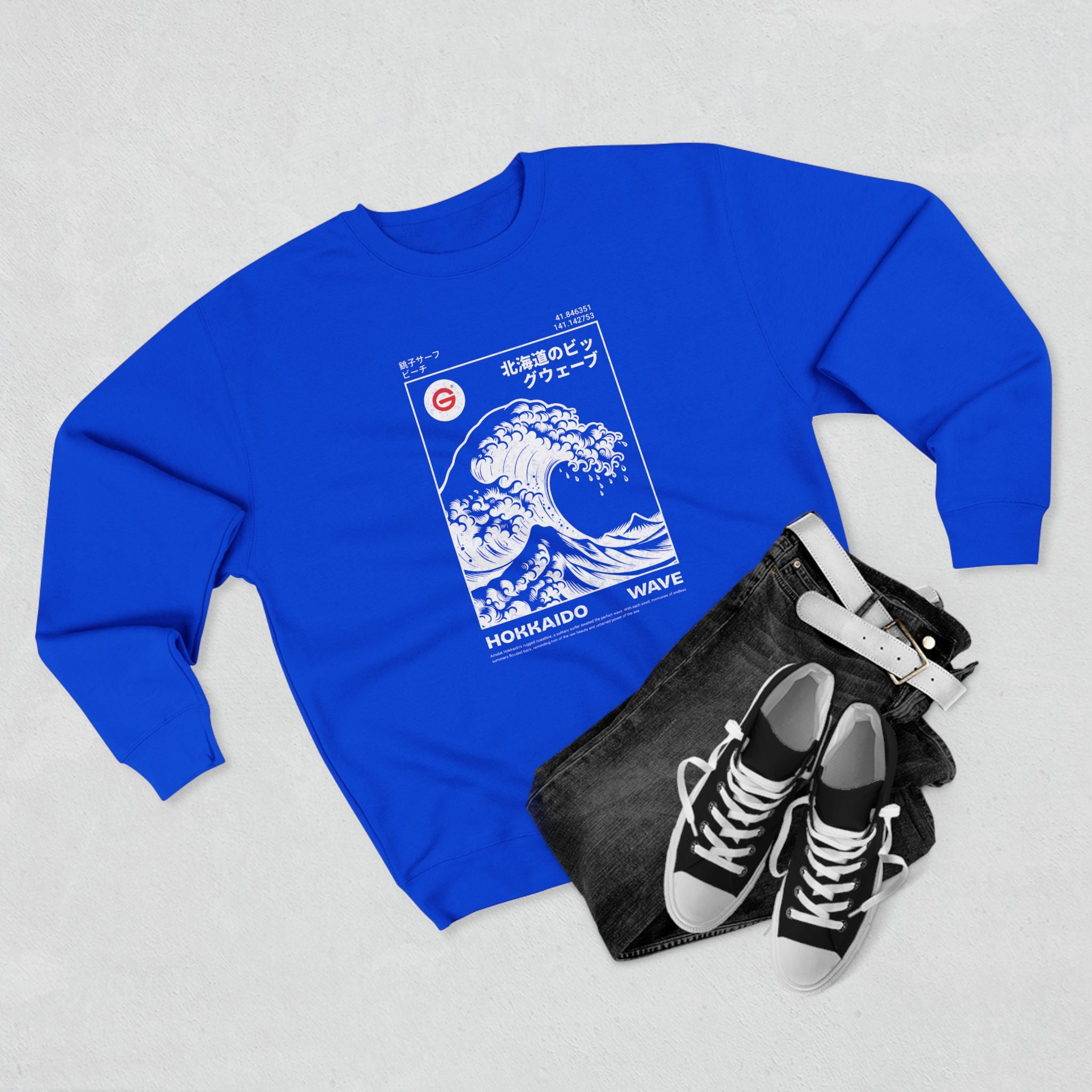 Great Wave Crewneck Sweatshirt — Hokusai-Inspired Wave Graphic