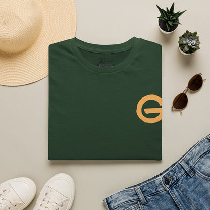 Minimal Gold 'G' Logo T-Shirt — Casual Branded Chest Emblem Tee