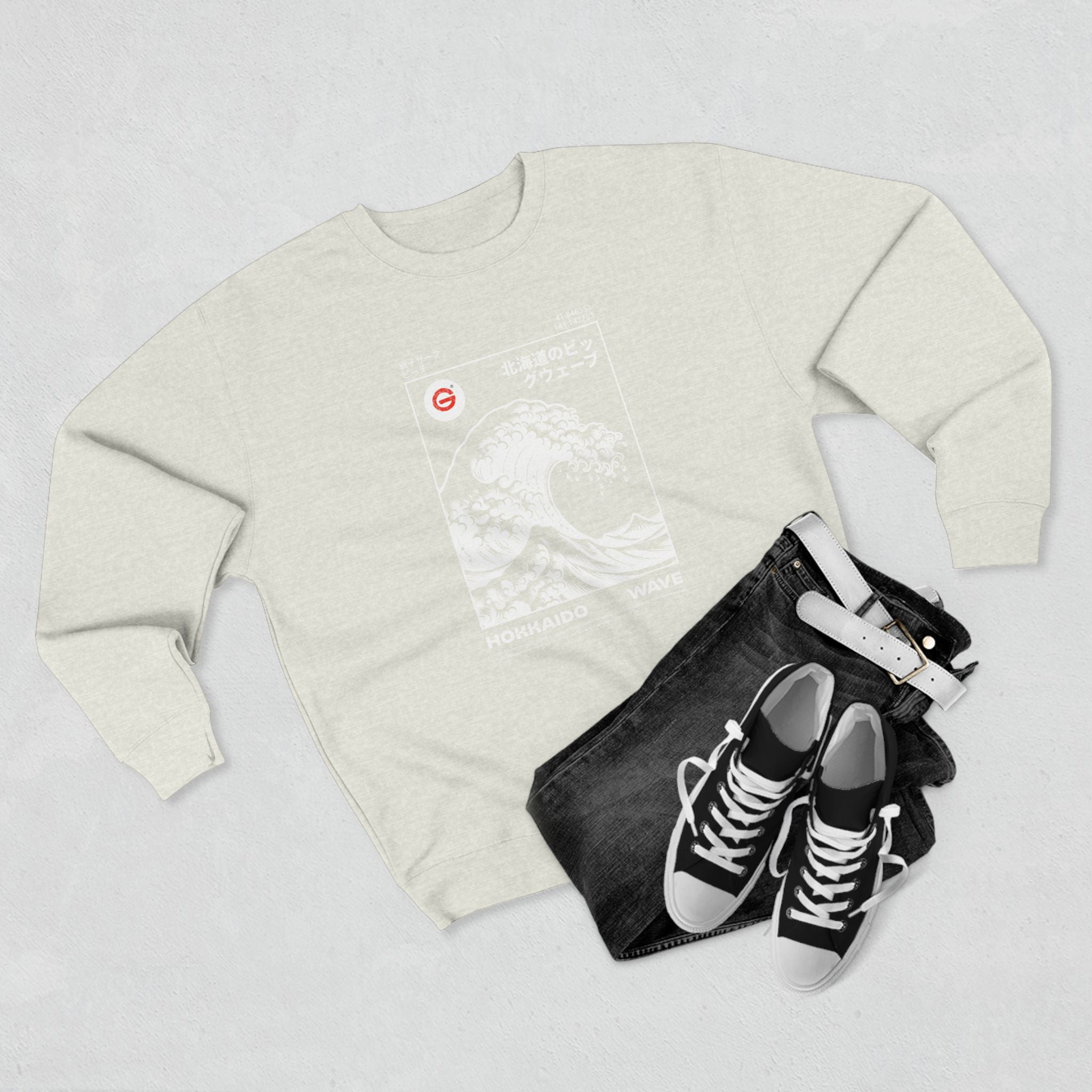 Great Wave Crewneck Sweatshirt — Hokusai-Inspired Wave Graphic